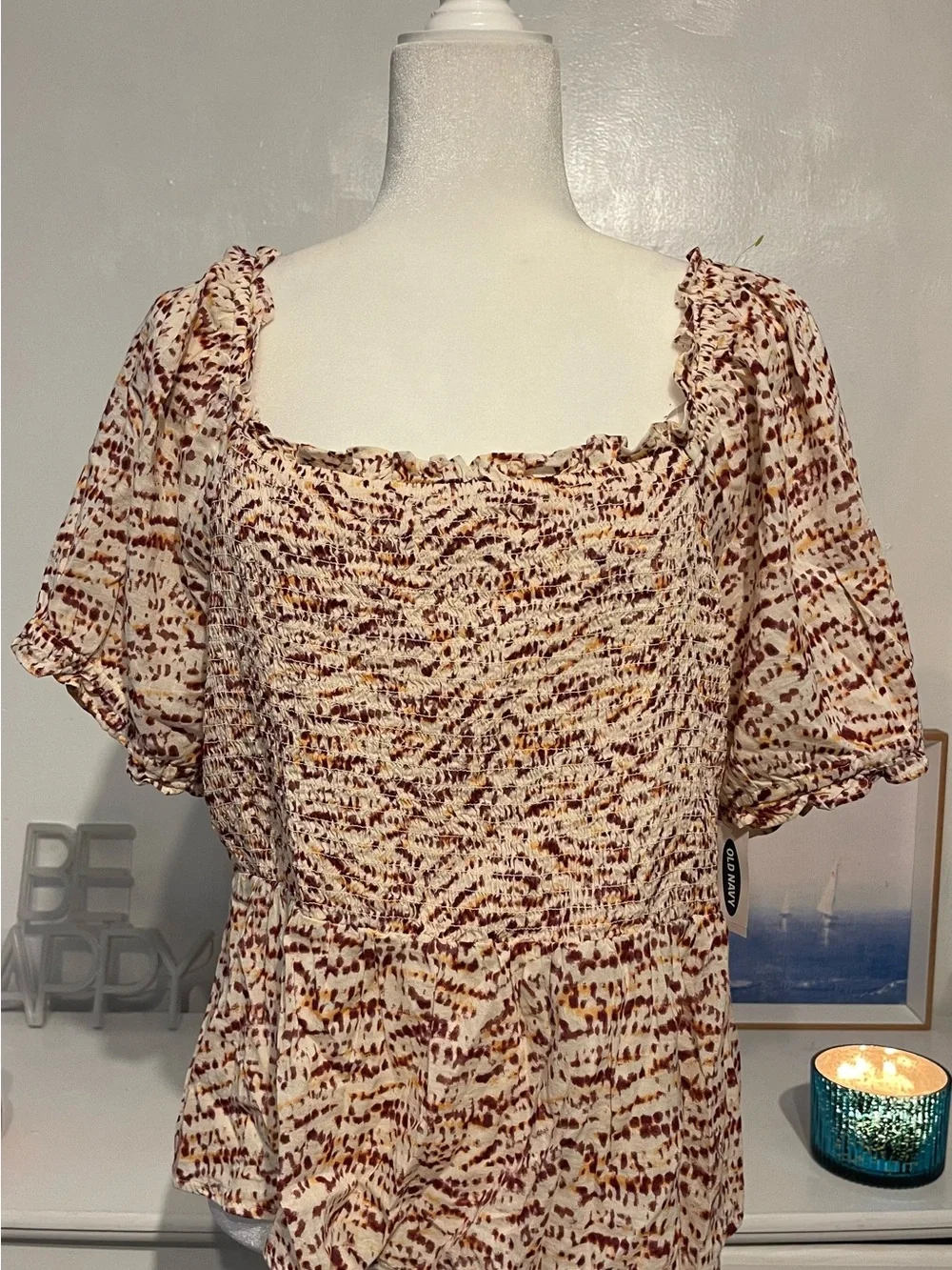 Old Navy Cream Smocked Peplum Top with Dusty Pink & Brown Speckle size L NWT